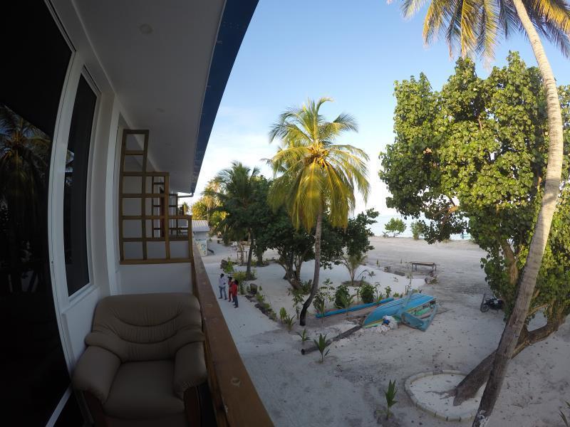 Seven Corals Hotel Maafushi Buitenkant foto