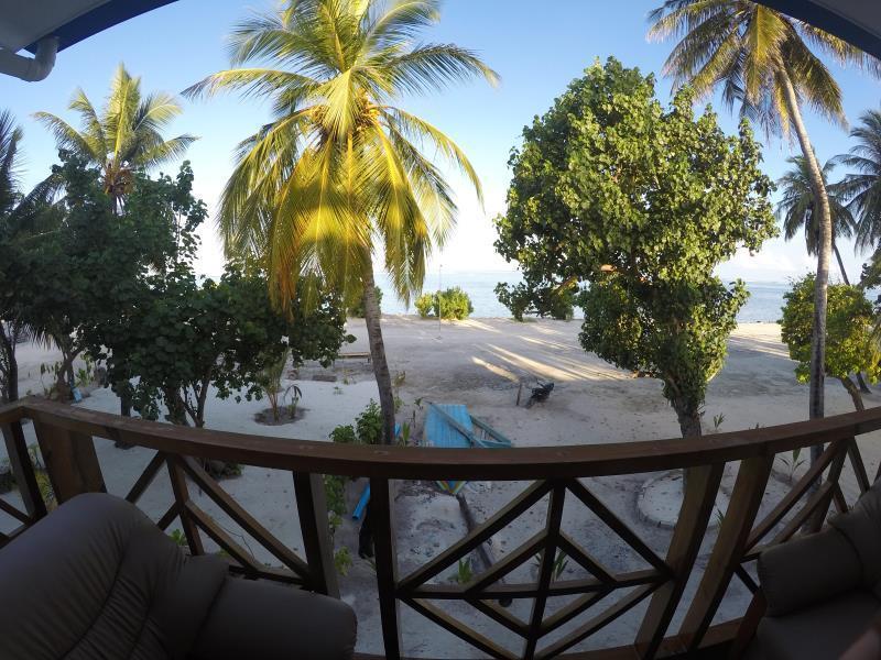 Seven Corals Hotel Maafushi Buitenkant foto